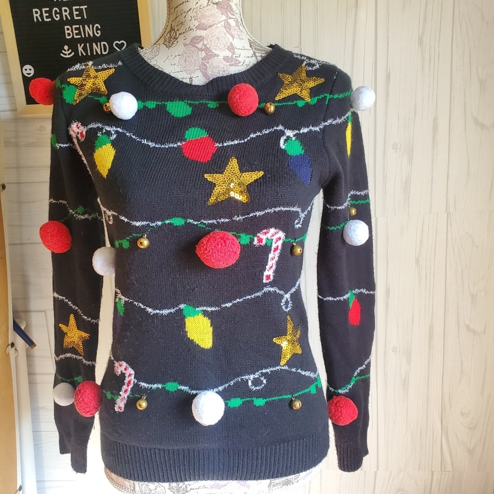 Sequin bells pompoms ugly Christmas sweater med